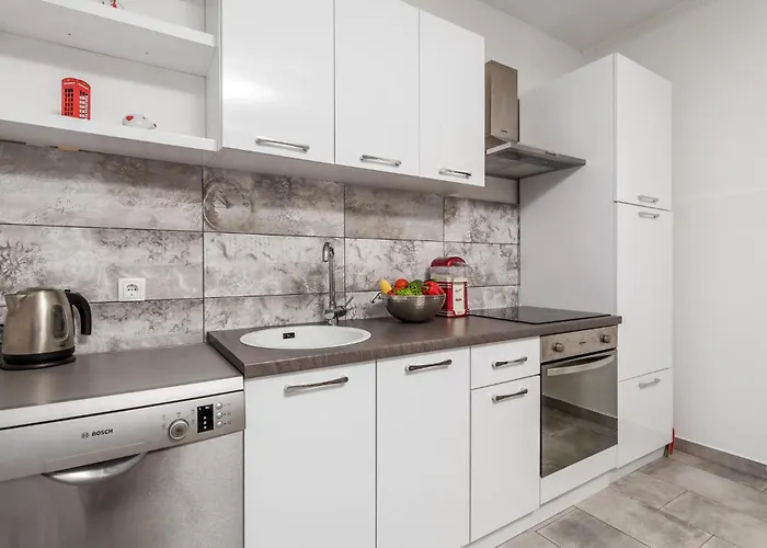 Apartment Gorgeous In